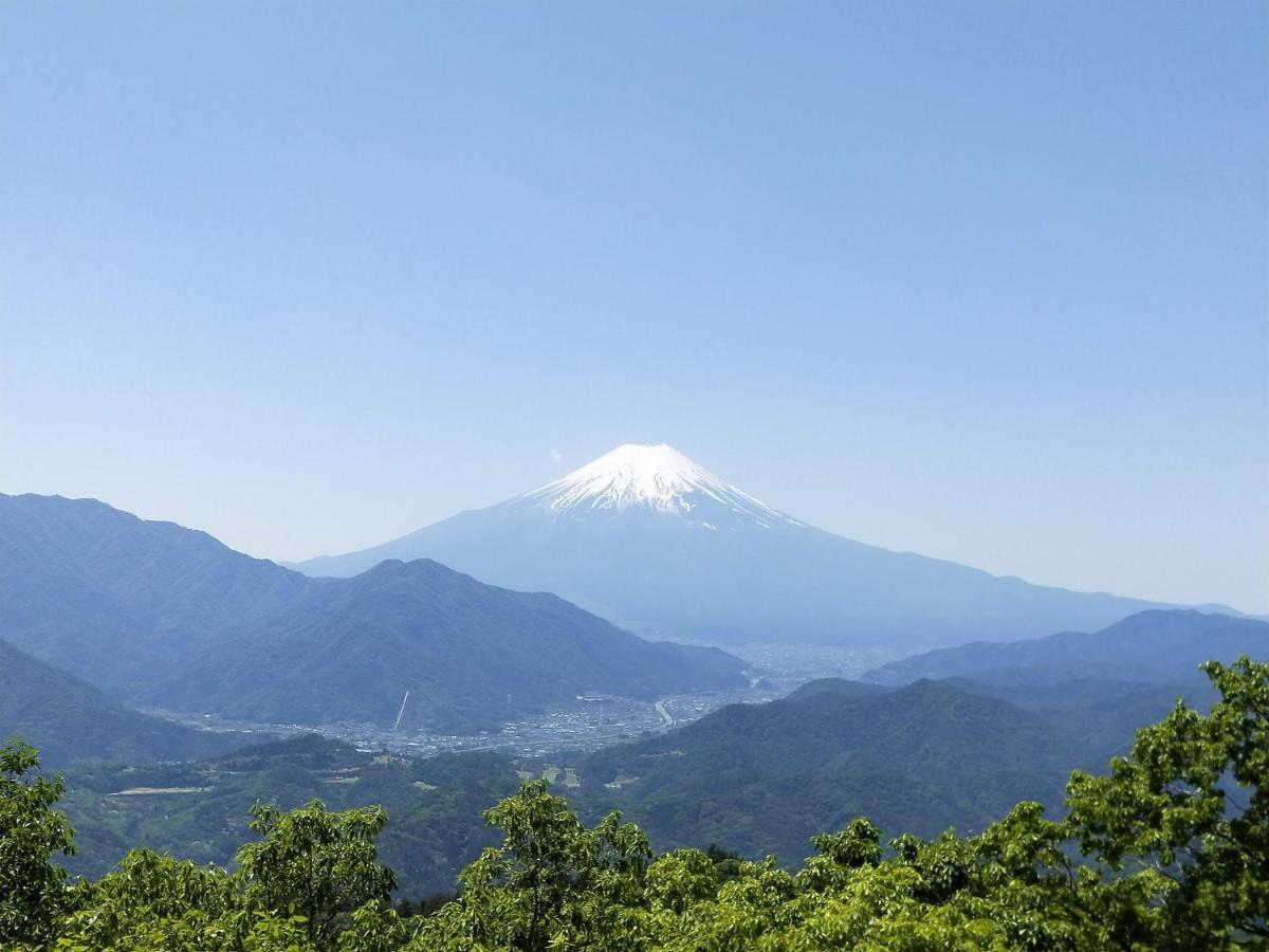 ログハウスkizuki Villa Tsuru ภายนอก รูปภาพ